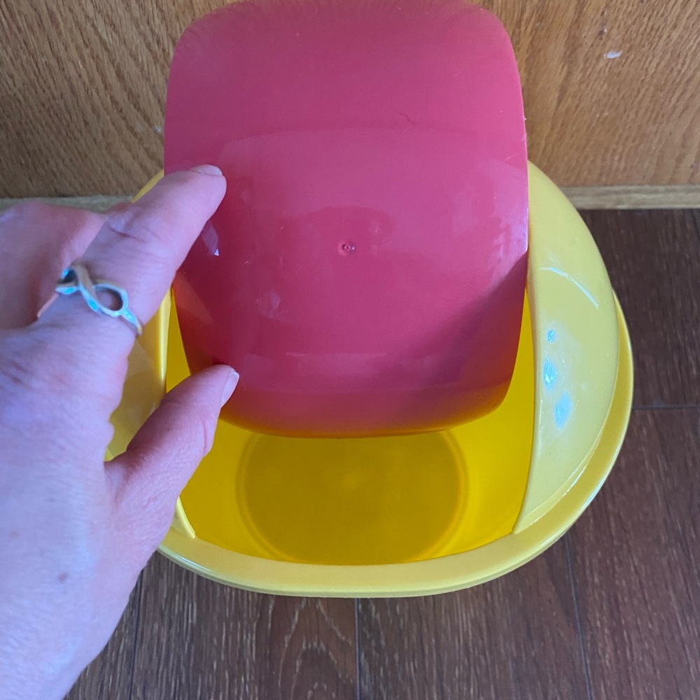 Mini Garbage Can - Picture 3 of 4